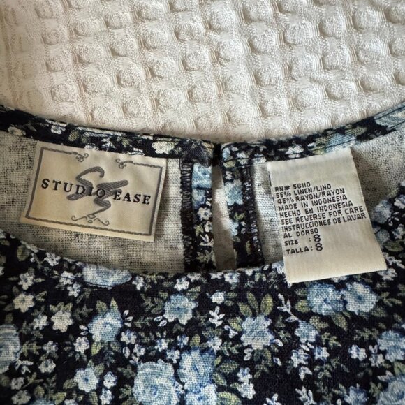Vintage 1990s Studio Ease Linen Blend Dark Florals Blue Maxi Shift Dress Sz 8 - Picture 2 of 7